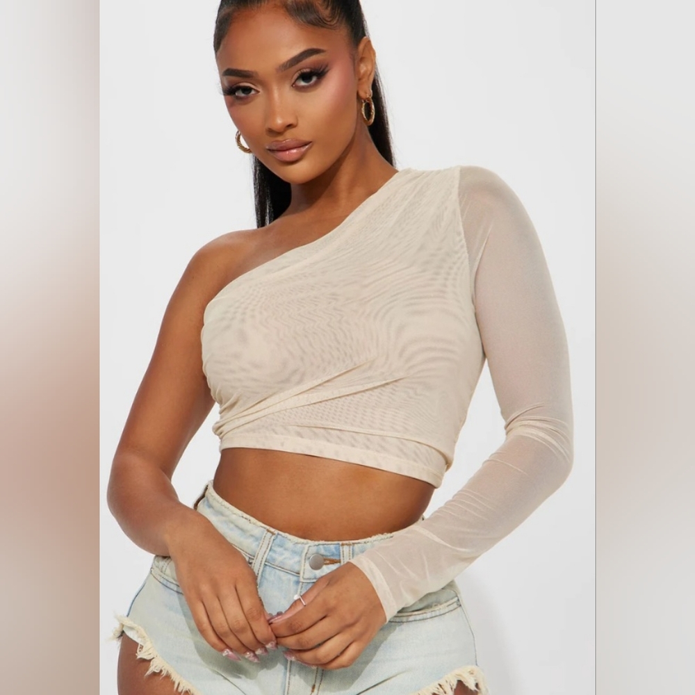 Beige mesh one sleeve crop top